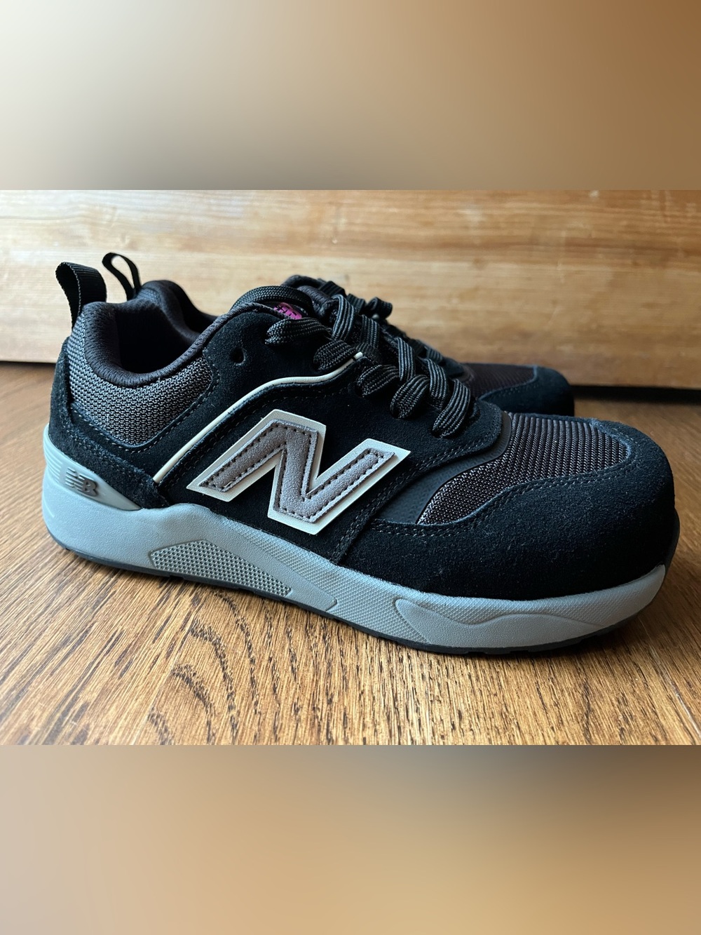 New Balance Women's Composite Toe Elite Lite EH Industrial Shoes Sz 6